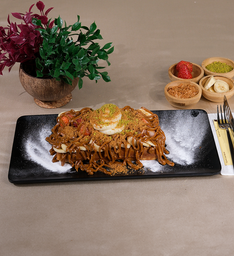 𝑳𝑶𝑻𝑼𝑺 𝑾𝑨𝑭𝑭𝑳𝑬